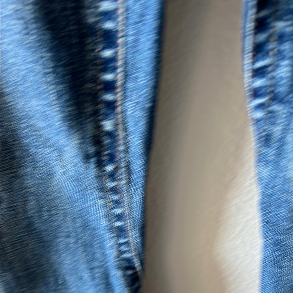 True Religion Classic Blue Denim Jeans - Picture 3 of 6